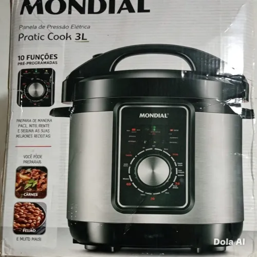 Vendo uma panela elétrica de 220v mondial nova