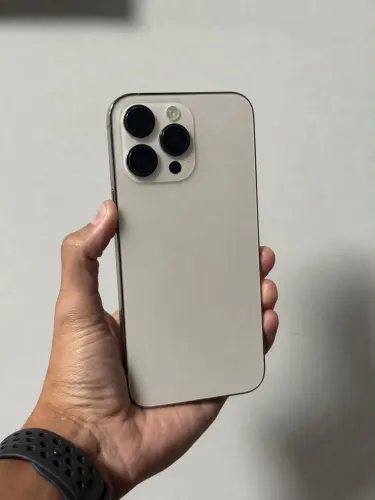 iPhone 14 Pro Max - Dourado