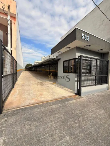 Box/Garagem para alugar por R$ 4.650,00/mês - Centro - Itu/SP