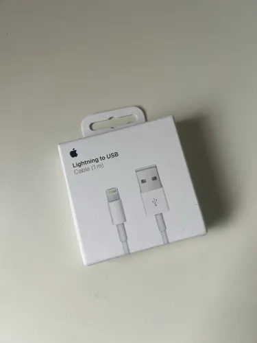 Carregador Original Apple Lightning para USB