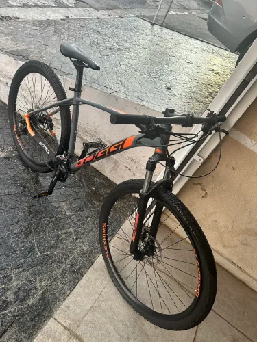Bicicleta Mountain bike OGGI BIG WHEEL 7.0