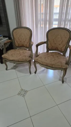 Cadeiras Luis XV Lindas