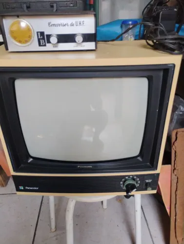TV retrô não funciona direito