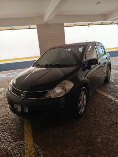 Nissan Tiida S 1.8/1.8 Flex 16V Mec. 2012