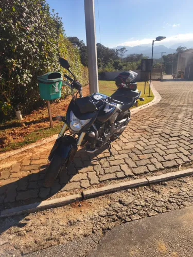 Moto muito nova