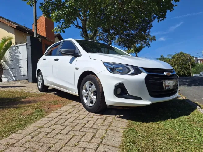Chevrolet Onix Hatch 1.0 12V Flex Mec. 4P 2025