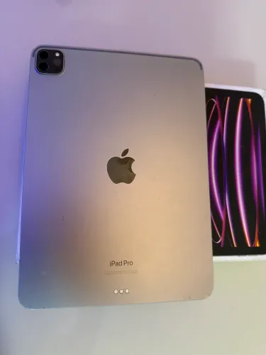 VENDO IPAD PRO 4 GERAÇÃO 11 POL