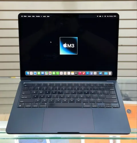 Macbook air m3 13 polegadas 8gb / 256gb LOJA FÍSICA saúde da bateria 92% ( midnight 256 )