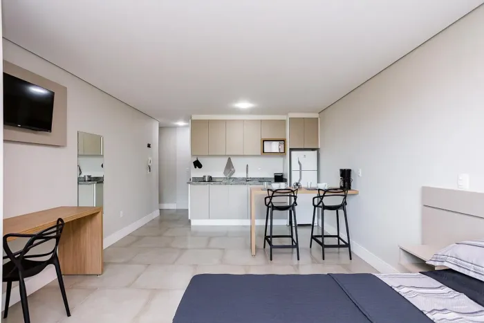 Apartamento mobiliado para locação no Barigui Curitiba
