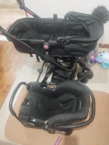 Vendo kit carrinho e bebê conforto marca safety 1st