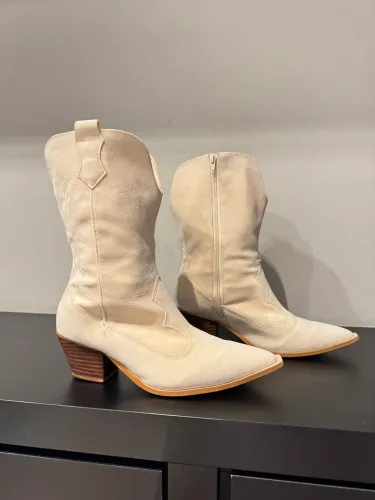 bota western cowboy lança perfume 36