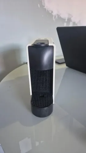 Cafeteira Nespresso Essenza Mini Branca - Ótimo Estado