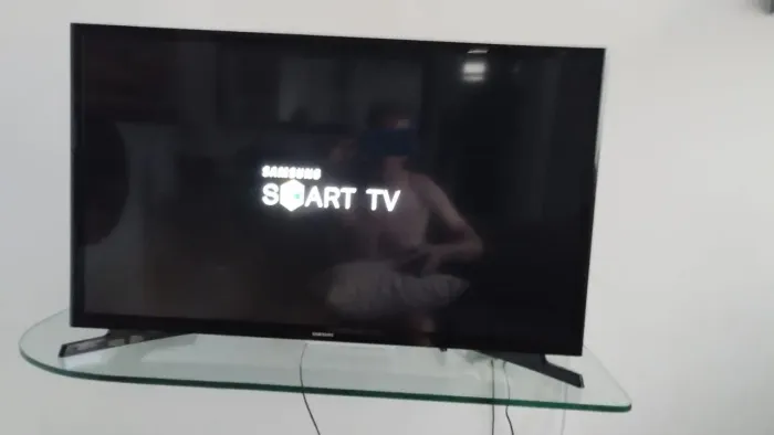 TV Samsung 32 oerfeita