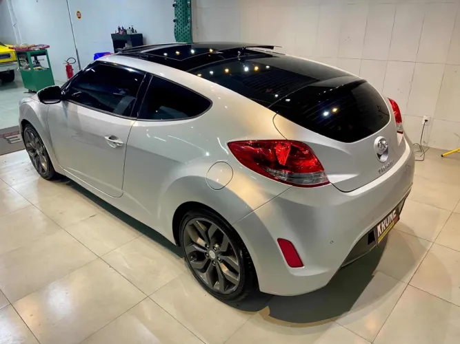 Hyundai Veloster 1.6 16V 140cv Aut. 2012