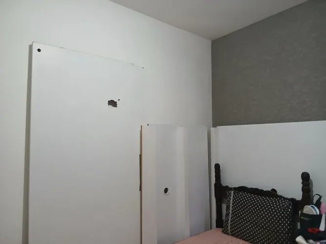 Painel.de parede semi novo.