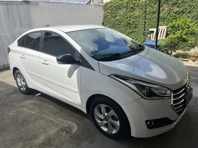 Hyundai HB20S C.style/c.plus1.6 Flex 16V Aut. 4P 2016