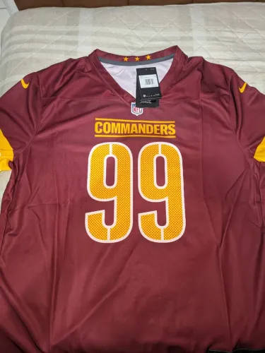 CAMISETA NFL WASHINGTON COMMANDERS ORIGINAL | NOVA COM ETIQUETA | IMPORTADA DOS EUA