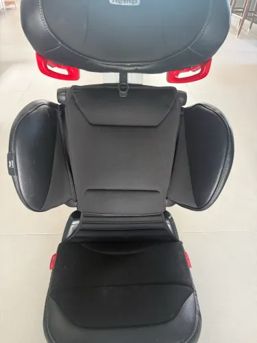Cadeira de Bebê para Carro Marca Peg Perego