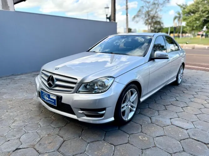 Mercedes-Benz C-180 CGI Sport 1.6 TB 16V 156cv Aut. 2014