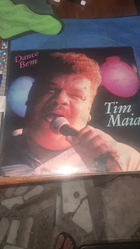Vinil tim maia dance bem .