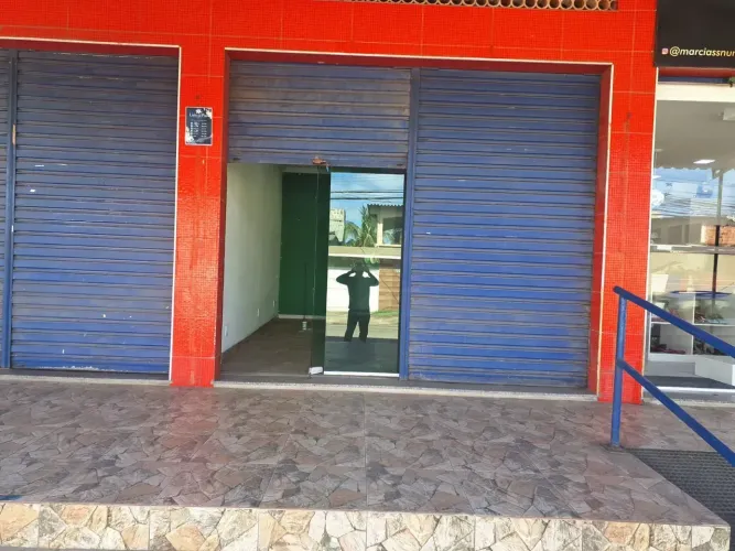 Aluguel Loja Sepetiba comercial 30 metros com banheiro cozinha e loja de frente estrada d