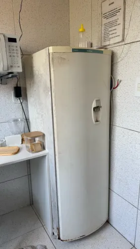 Vende geladeira consul 