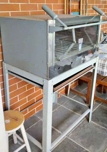 FORNO DE PIZZA INDUSTRIAL C/ PEDRA REFRATÁRIA.