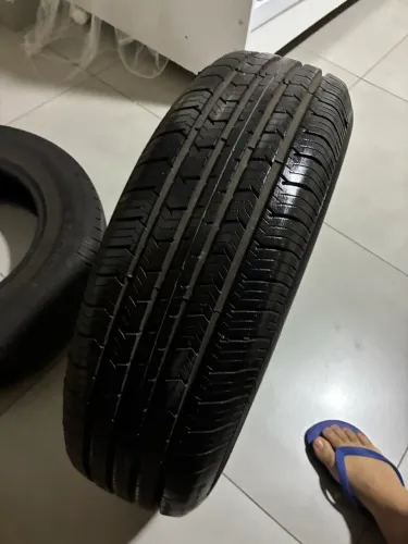 Vendo 2 pneus 185/70r14