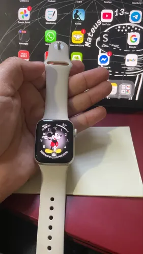 Apple Watch SE 2ª Geração - 40mm. GPS + Cellular 