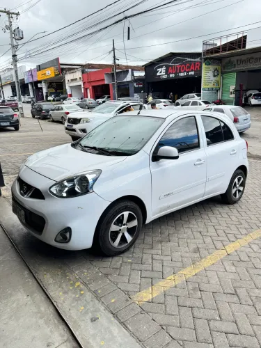 Nissan March S 1.0 12V Flex 5P 2018