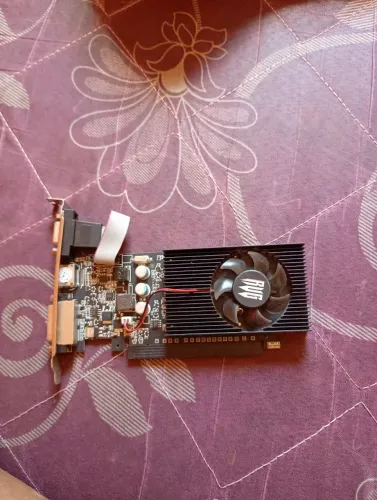 Placa de vídeo GT 705 2G