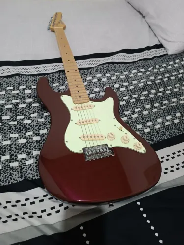 Guitarra strinberg sts 100 nova