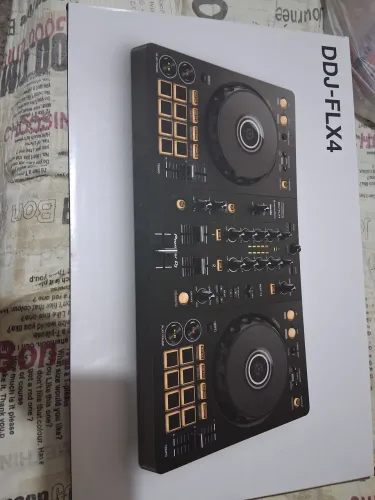 Controladora pioneer. DDJ FLX4