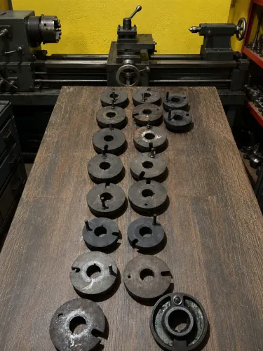 FLANGES DIVERSAS PARA TORNO NARDINI - ESTUDO PROPOSTA PARA LOTE TODO VENDO A UNIDADE POR