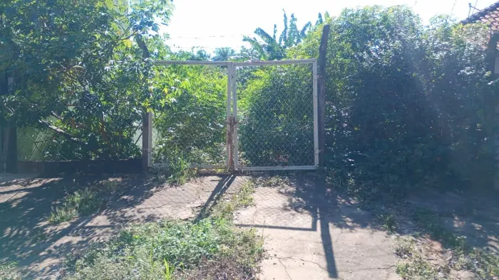 Vendo terreno no bairro guanandi