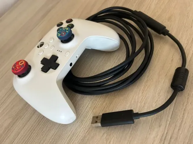 Controle com fio 8Bitdo Ultimate