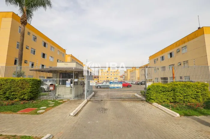 APARTAMENTO TÉRREO A VENDA NO BAIRRO FANNY