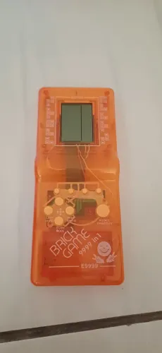 Console portátil antigo Brick Game 9999 in 1 - Usado