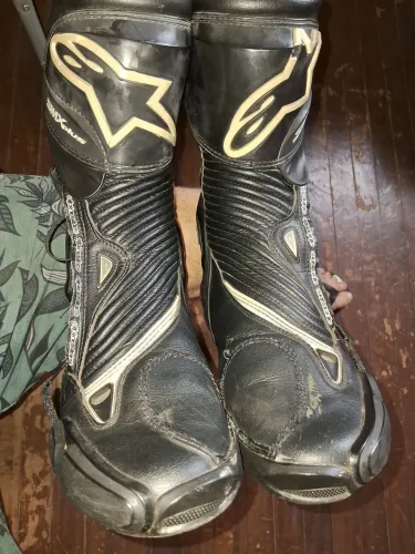 Bota alpinestars smx 42/43br avariada