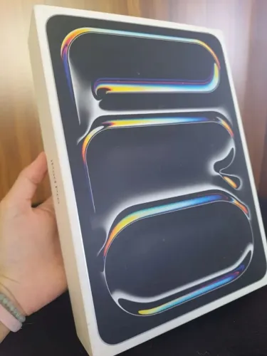 iPad Pro M5 13' Wi-Fi 256GB lacrado