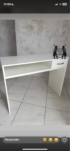 mesa de manicure