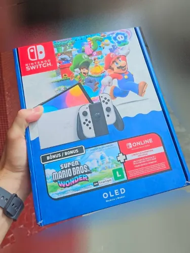 Nintendo Switch OLED Branco Completo