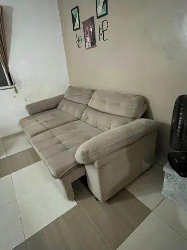 Sofá retrátil