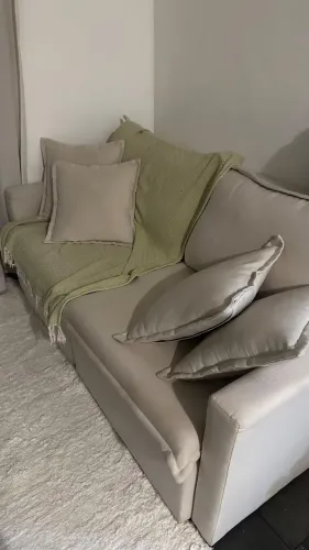 Sofá 2 lugares retrátil em linho