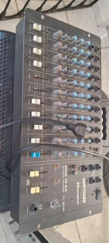 Mesa de som ( usada ) 10 canais - modelo : ciclotron -MXS - 12SA