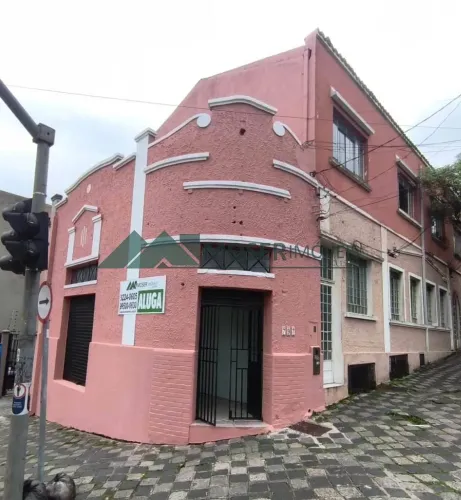 Loja para alugar, 60.00 m2 por R$ 1600.00 - Centro - Curitiba/PR