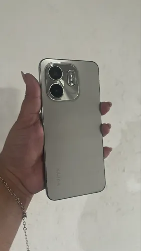 CELULAR INFINIX SMART 9 USADO