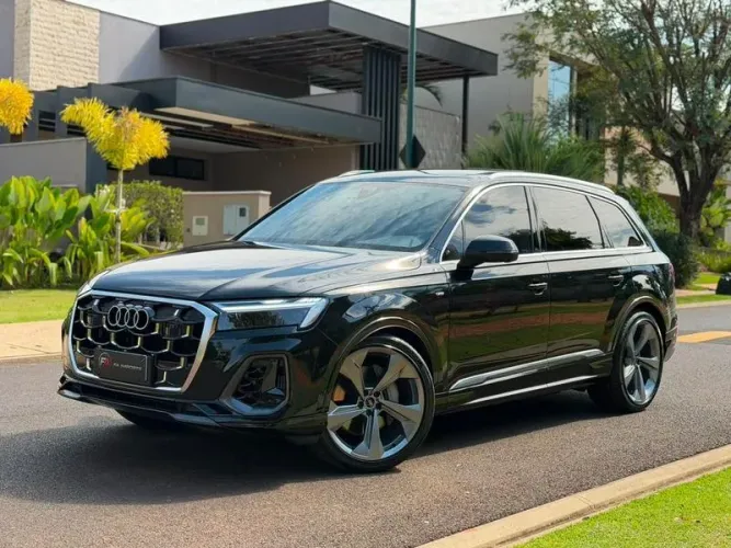 Audi Q7 S-line 3.0 V6 TFSI Qua. Tip. (híb.) 2025