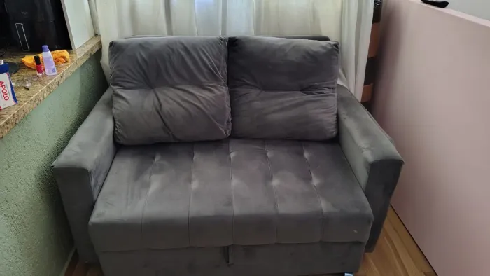 Sofá-Cama Cinza 2 Lugares + Pillow Top incluso | Menos de 1 Ano de Uso<br>