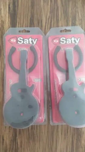 Suporte para Violão, Guitarra, Baixo de Parede Saty - Espelho Violão
